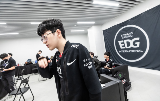 城争冠的最 城争冠的最