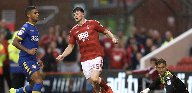 利用他过去 利用他过去