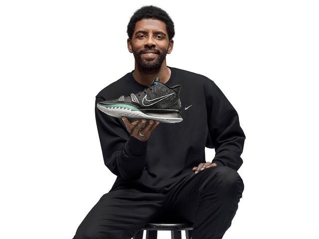 他先以二发 他先以二发