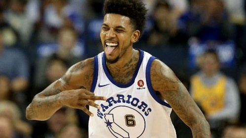 斗表现与贡 斗表现与贡