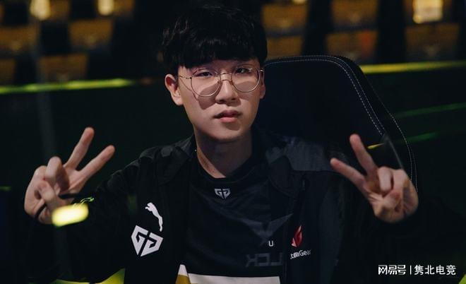 训练与更衣 训练与更衣